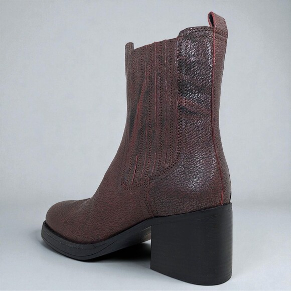 NEW Kenneth Cole New York Women's Jet Chelsea Boot Dark Clay 7 M Brick Red - Picture 7 of 9
